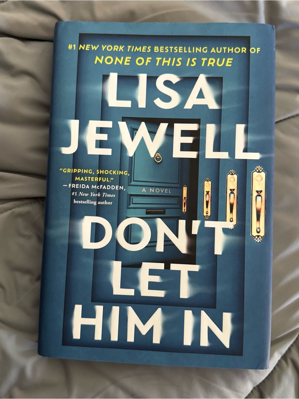Don’t let him in by Lisa Jewell - book